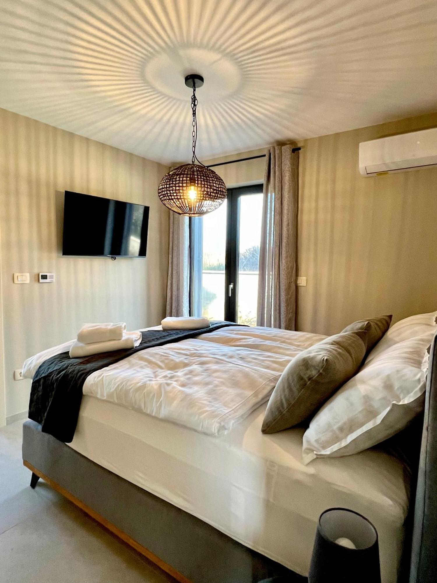 Kaštelir Villa Maslinik מראה חיצוני תמונה